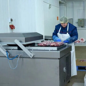 работа на складе мясных изделий в Польше